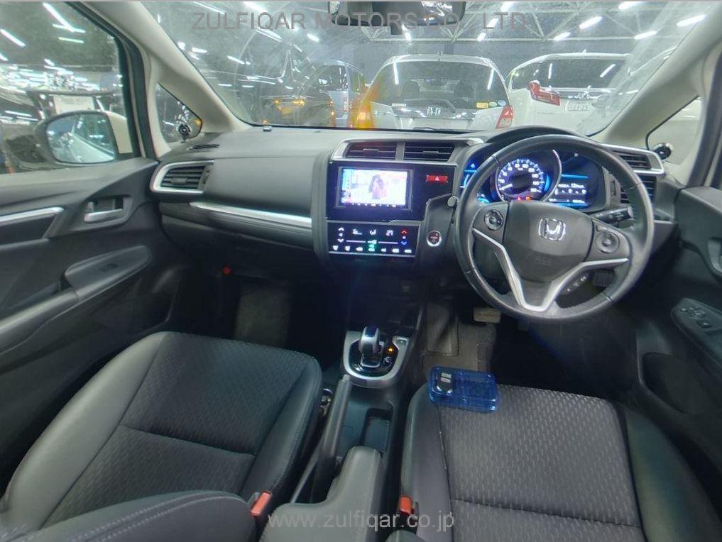 HONDA FIT HYBRID 2014 Image 3