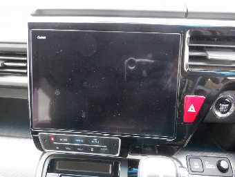 HONDA STEPWGN SPADA 2019 Image 12