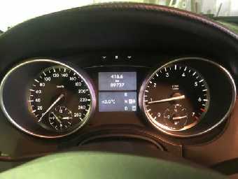 MERCEDES BENZ GL CLASS 2012 Image 8