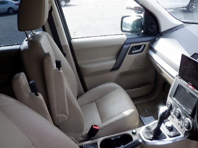 LAND ROVER FREE LANDER 2 2010 Image 21