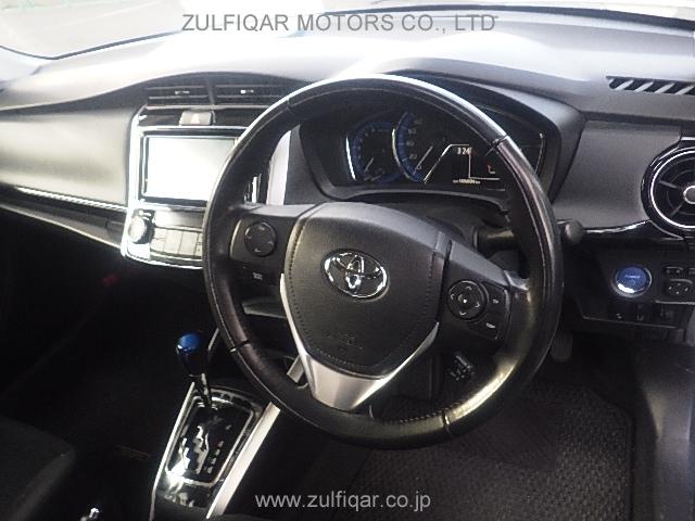 TOYOTA COROLLA FIELDER 2018 Image 12