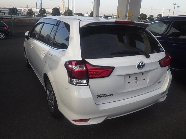 TOYOTA COROLLA FIELDER 2018 Image 31