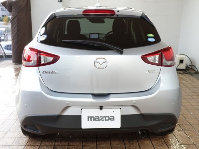 MAZDA DEMIO 2018 Image 19