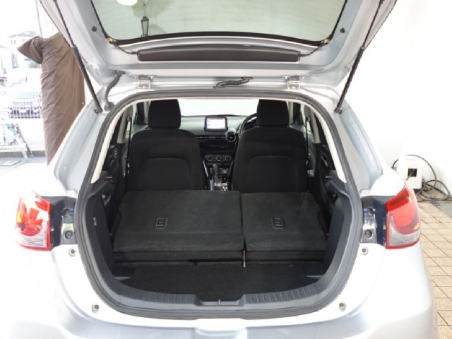 MAZDA DEMIO 2018 Image 21