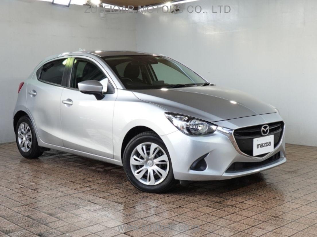 MAZDA DEMIO 2018 Image 8