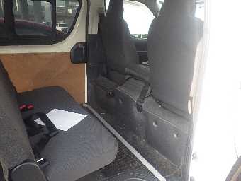 TOYOTA HIACE 2018 Image 13