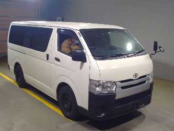 TOYOTA HIACE 2018 Image 3