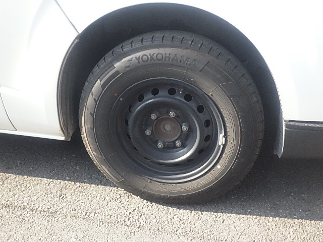 TOYOTA HIACE 2018 Image 21