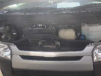 TOYOTA HIACE 2018 Image 16