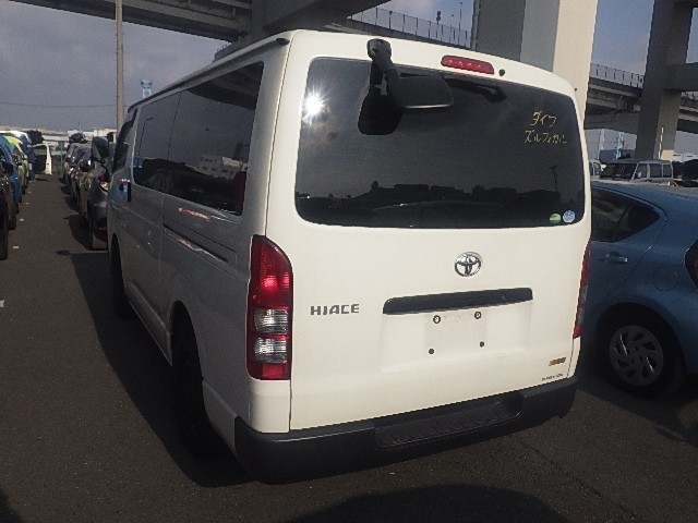 TOYOTA HIACE 2018 Image 28