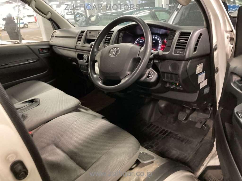 TOYOTA HIACE 2018 Image 5