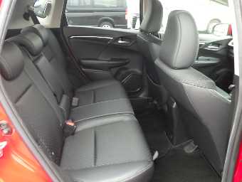 HONDA FIT HYBRID 2014 Image 12