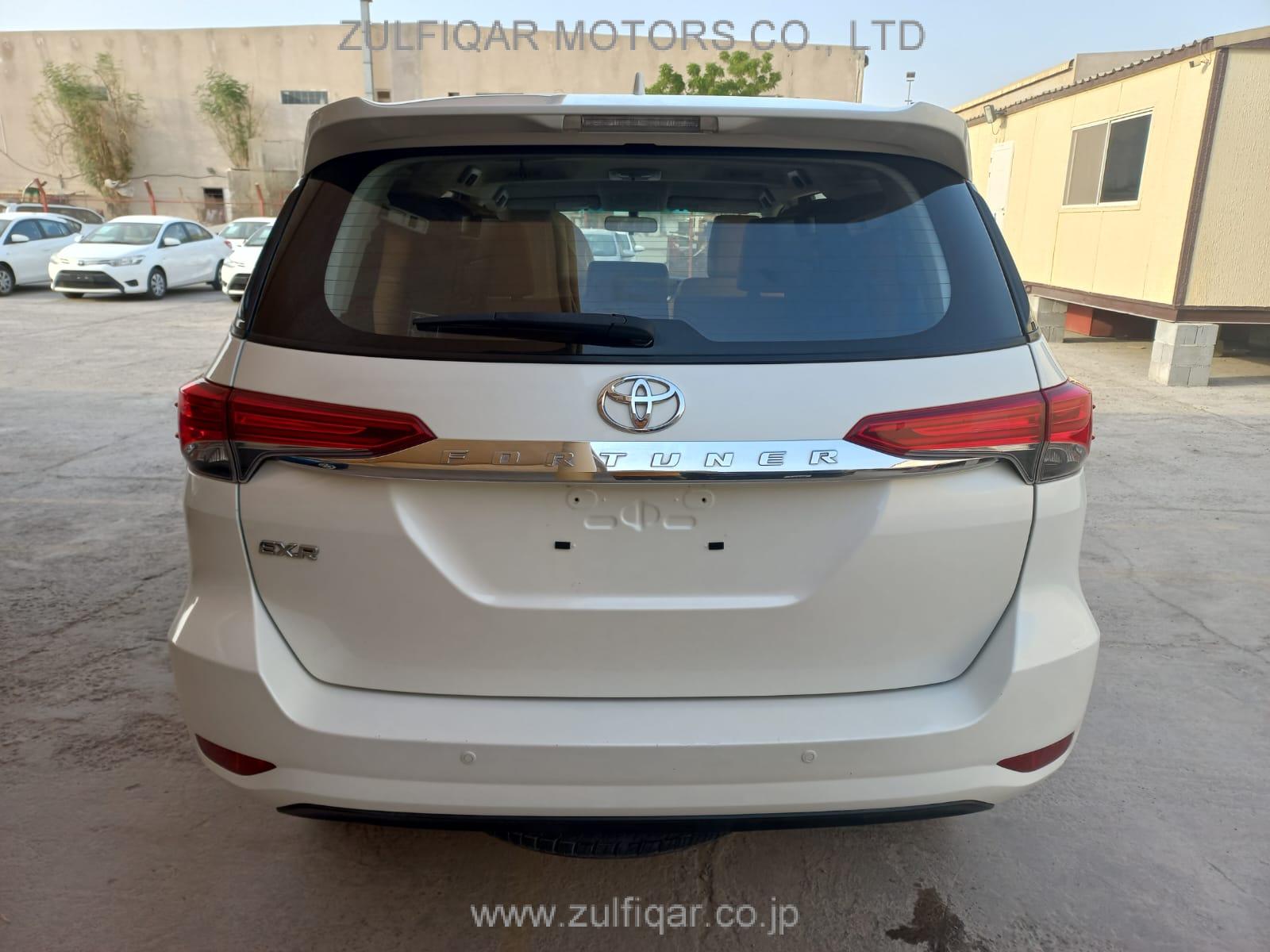 TOYOTA FORTUNER 2020 Image 4