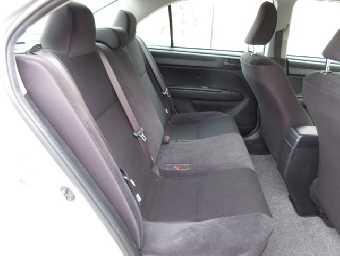 TOYOTA COROLLA AXIO 2018 Image 10