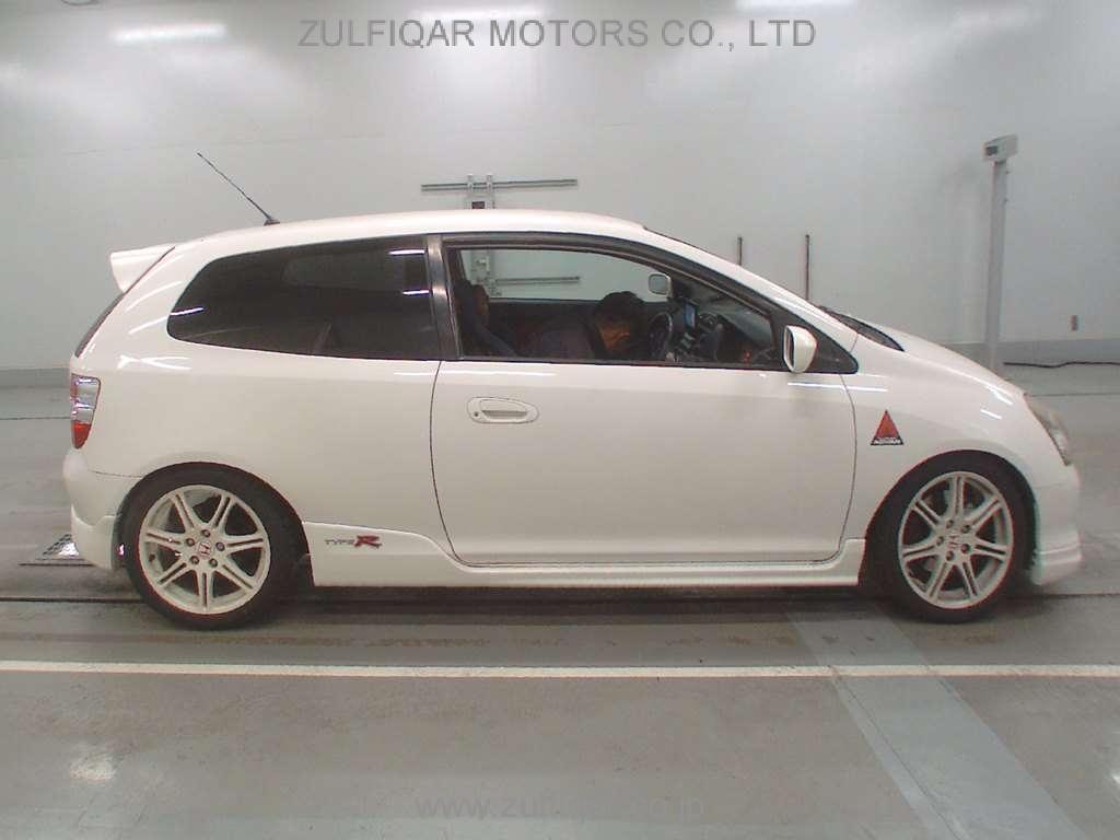 HONDA CIVIC 2004 Image 3