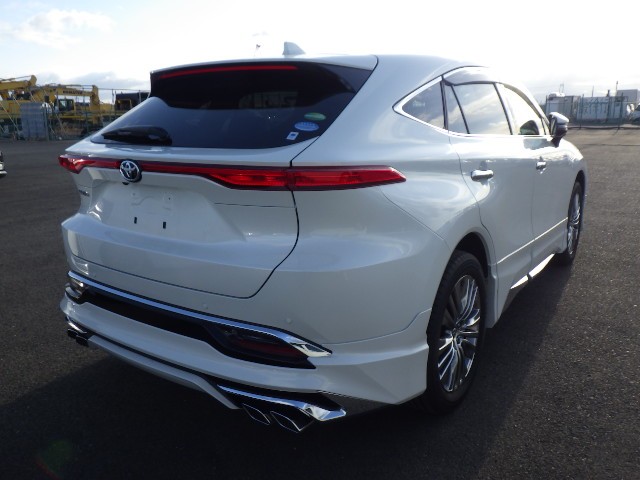 TOYOTA HARRIER 2021 Image 24