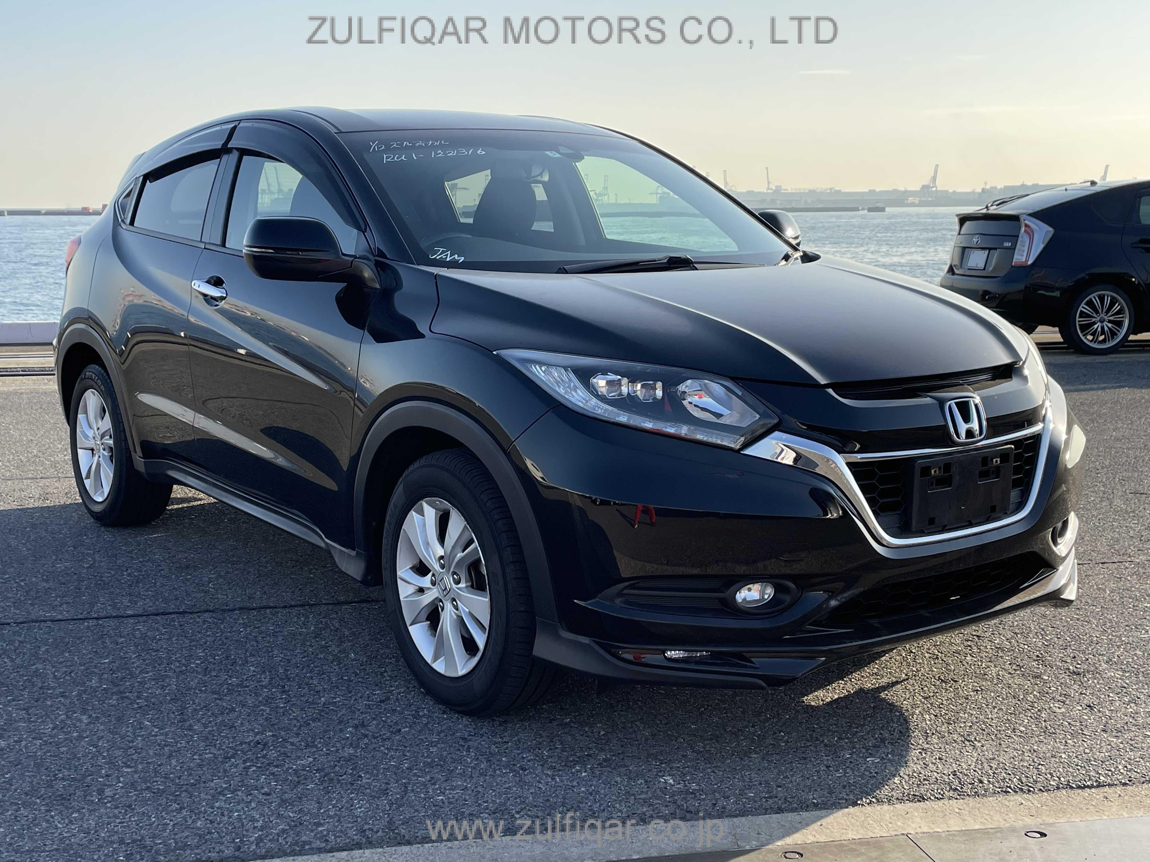 HONDA VEZEL 2017 Image 9