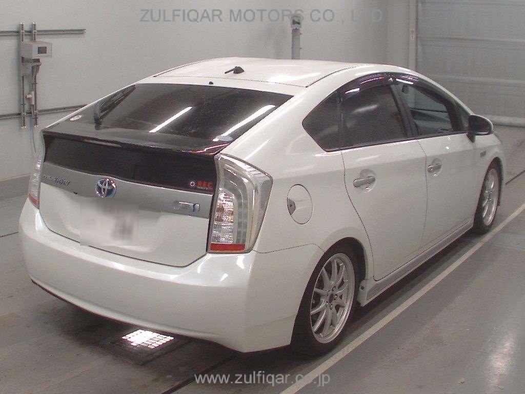 TOYOTA PRIUS PHV 2014 Image 2