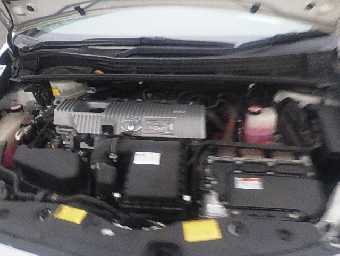 TOYOTA PRIUS PHV 2014 Image 19