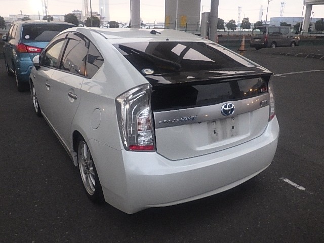 TOYOTA PRIUS PHV 2014 Image 33