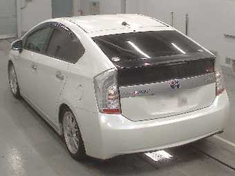 TOYOTA PRIUS PHV 2014 Image 6