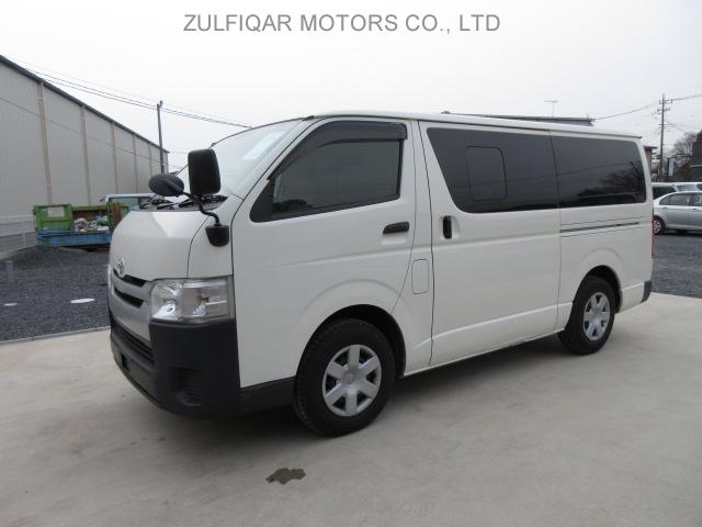 TOYOTA HIACE 2017 Image 1