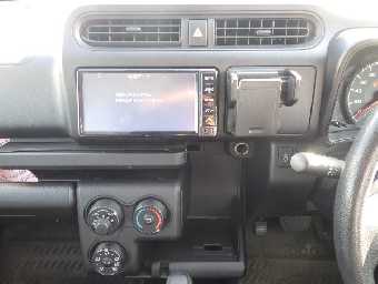 TOYOTA SUCCEED 2017 Image 12