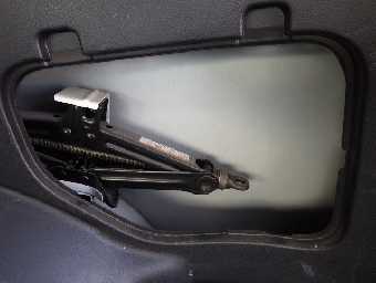 TOYOTA SUCCEED 2017 Image 18