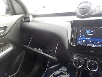 SUZUKI SWIFT 2018 Image 30