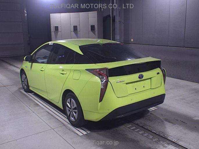 TOYOTA PRIUS 2016 Image 2