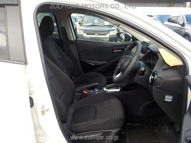 MAZDA DEMIO 2018 Image 22