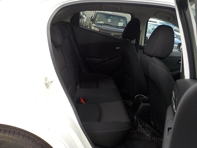 MAZDA DEMIO 2018 Image 23