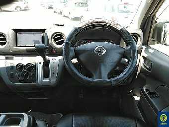 NISSAN NV350 CARAVAN 2013 Image 5