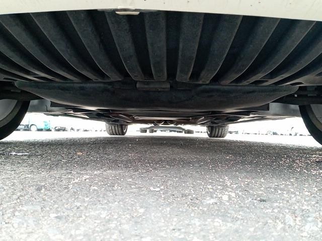 MERCEDES BENZ C CLASS 2011 Image 19