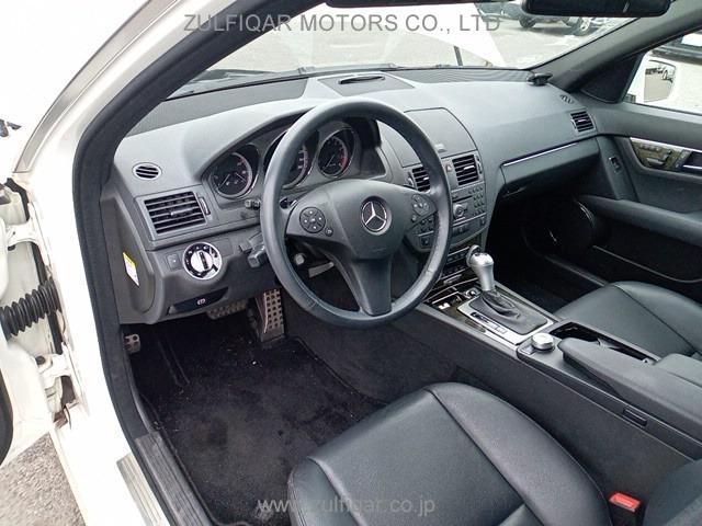 MERCEDES BENZ C CLASS 2011 Image 6