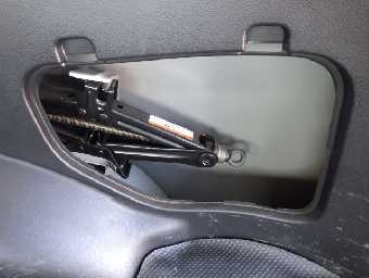 TOYOTA SUCCEED 2018 Image 15