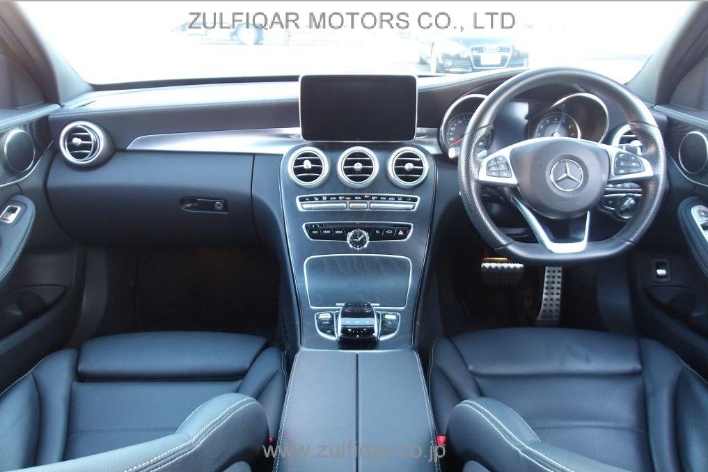 MERCEDES BENZ C CLASS 2018 Image 7