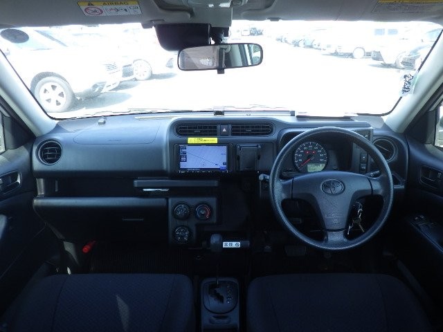 TOYOTA PROBOX 2018 Image 23