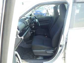 TOYOTA PROBOX 2018 Image 18