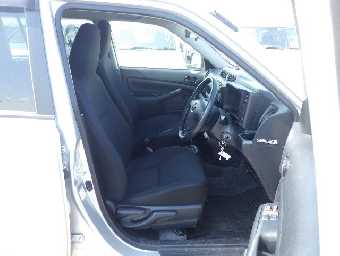 TOYOTA PROBOX 2018 Image 19