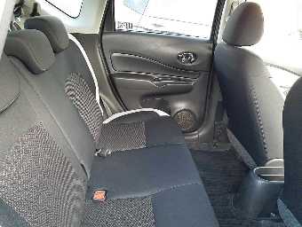 NISSAN NOTE 2019 Image 9