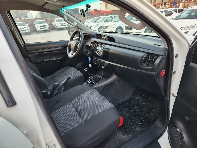 TOYOTA HILUX PICKUP 2019 Image 20
