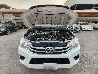 TOYOTA HILUX PICKUP 2019 Image 9