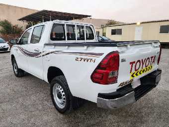 TOYOTA HILUX PICKUP 2019 Image 3
