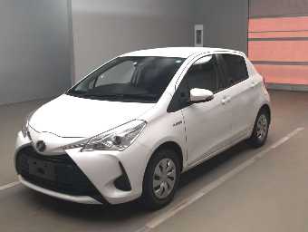 TOYOTA VITZ 2020 Image 1