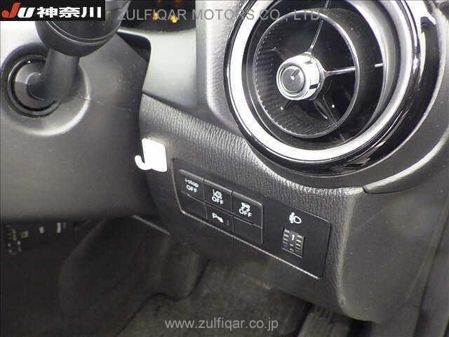 MAZDA DEMIO 2019 Image 7