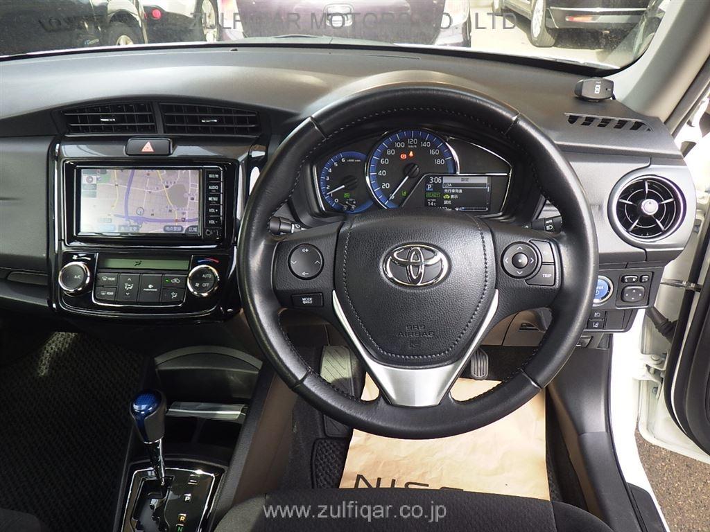TOYOTA COROLLA AXIO 2018 Image 5