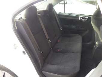 TOYOTA COROLLA AXIO 2018 Image 8