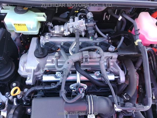 TOYOTA COROLLA AXIO 2018 Image 10