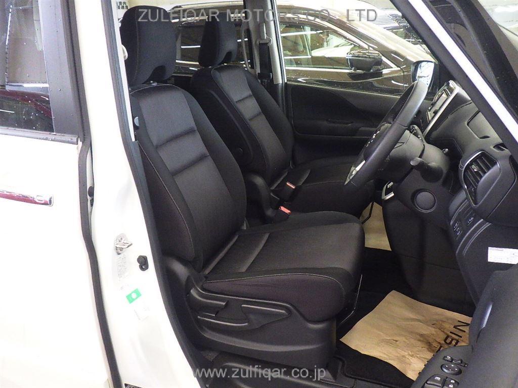 NISSAN SERENA 2019 Image 8